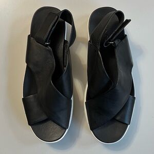 Vince • 6 • Black Leather Crossover White Platform Sandal